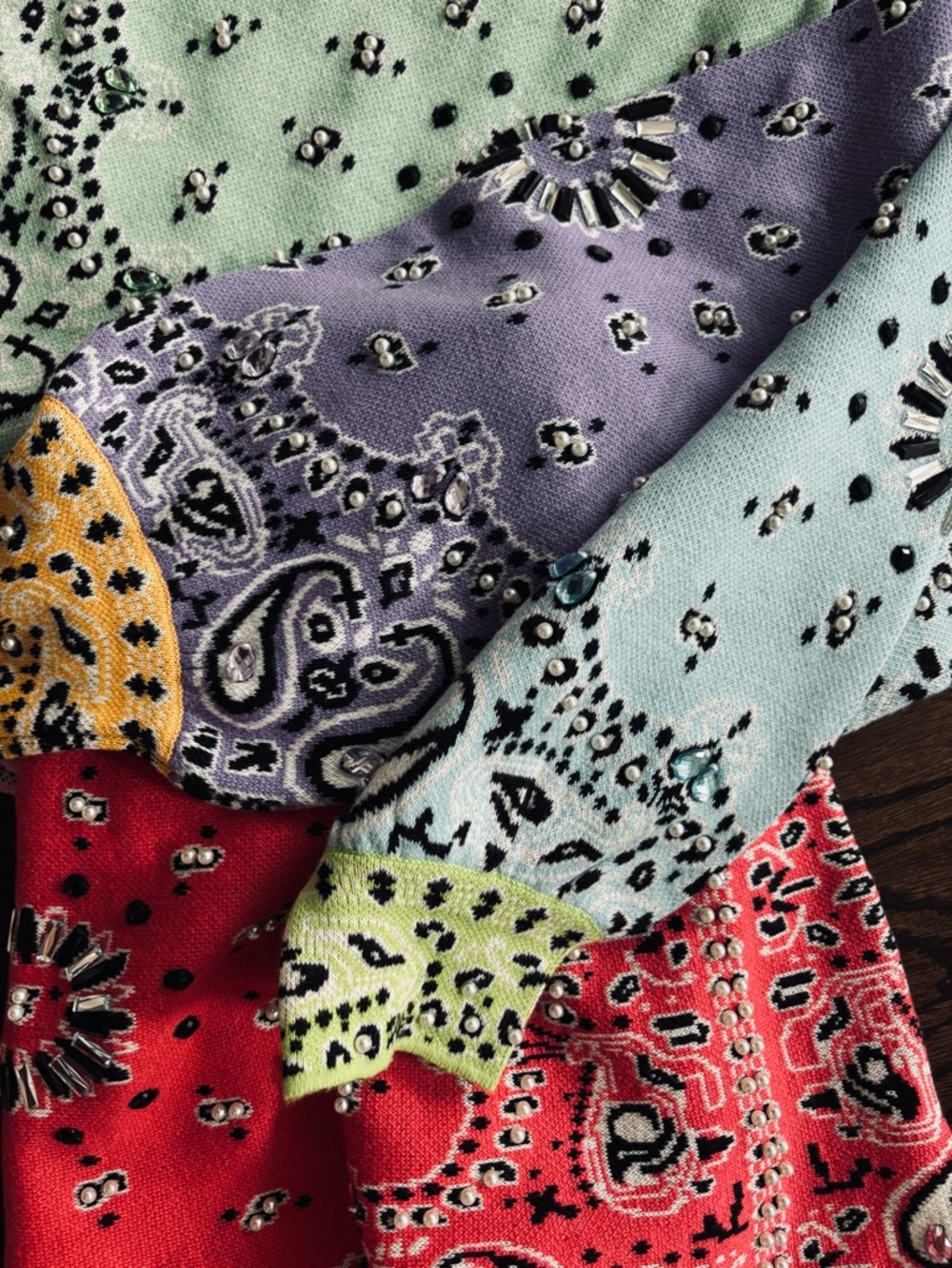 QOS Bandana Set - Picture 2 of 2
